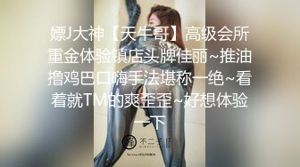 【边走边尿】推特烧婊子 橙子橙子 最新 露出 喷尿 (2)