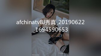 绝对领域LY-042代替父亲用肉棒安抚妈妈