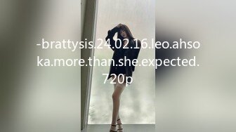 STP24273 幸福大哥双飞两个极品大奶骚女  颜值高身材好玩的嗨  一起舔弄大鸡巴  让大哥轮流抽插追求快感  还玩