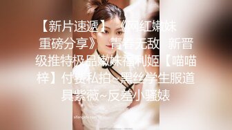 漂亮轻熟女在家偷情 我儿子说学习买个电脑 被我老婆发现在看黄片打飞机上去一巴掌 才初一 把大姐听乐了 被操逼边聊天