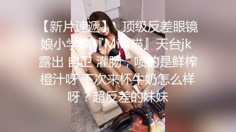 漂亮气质美女穿着长裙不穿内裤