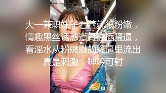 Al&mdash;金裕贤边抽边摇晃美乳