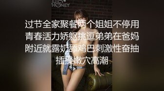 34反差婊18cm假屌暴力插穴 多次潮喷惨叫不停